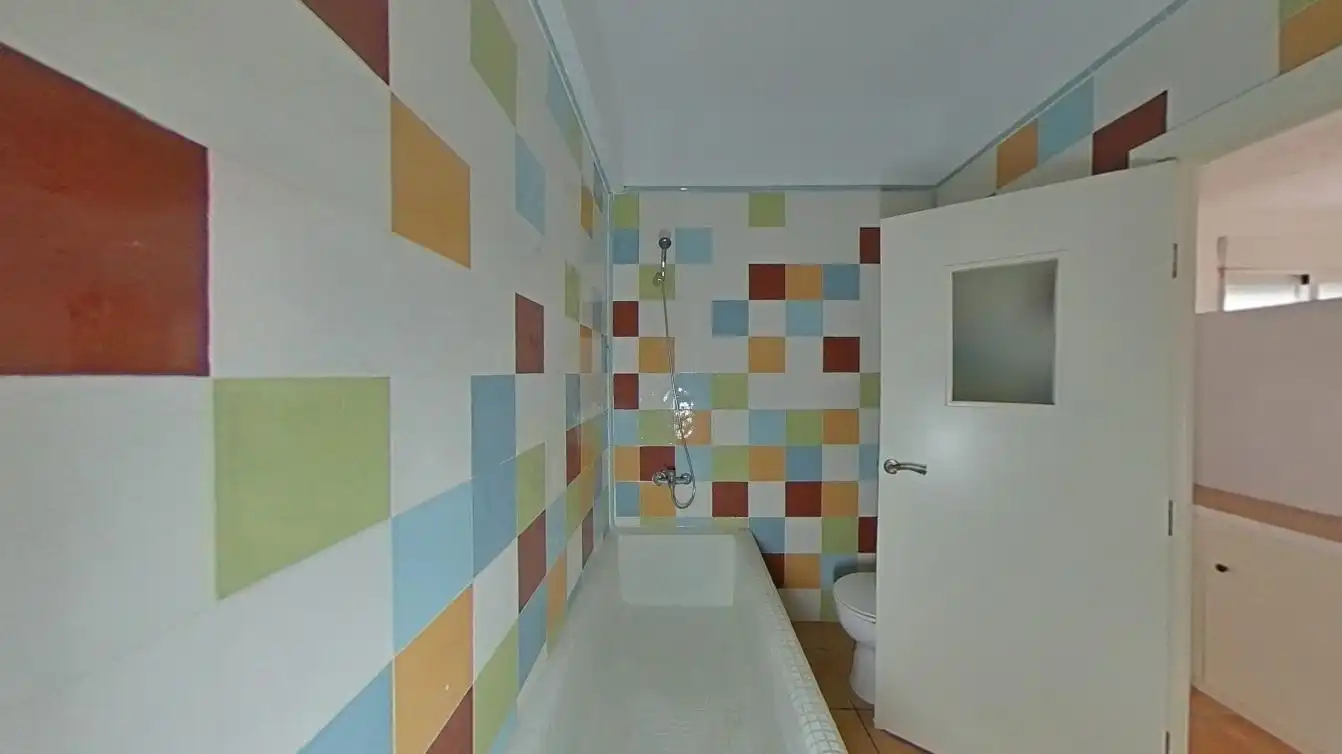 Bany de Pis en venda en Alicante / Alacant