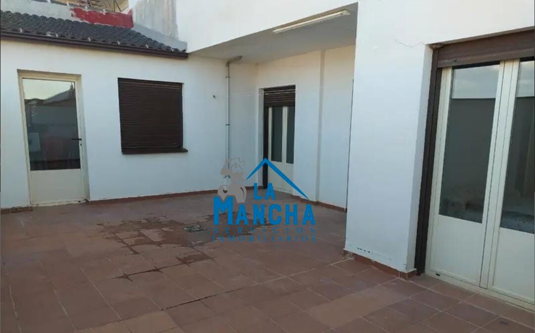 Exterior view of Flat for sale in Madrigueras  with Heating, Parquet flooring and Terrace