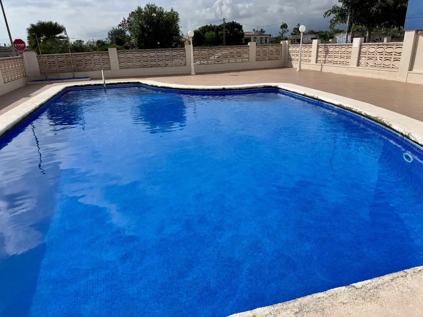 Swimming pool of Apartments for sale in Piles  with Air Conditioner, Private garden and Swimming Pool
