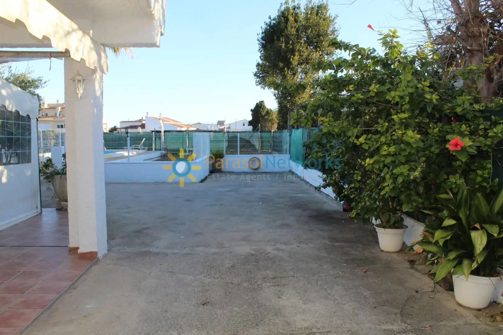 Terrasse von Haus oder Chalet zur Miete in Oliva mit Klimaanlage, Privatgarten und Terrasse