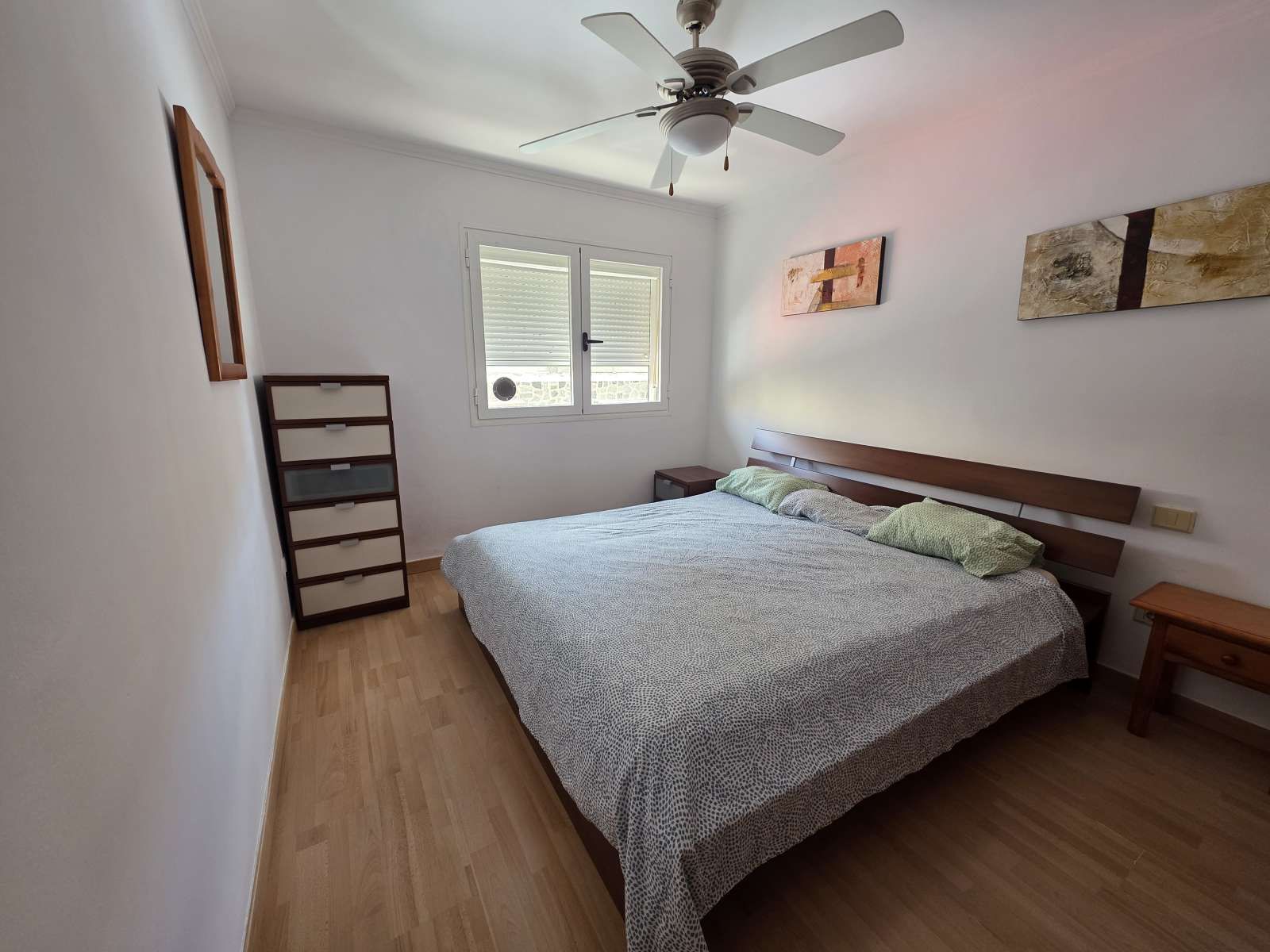 Dormitori de Apartament per a compartir en Granadilla de Abona amb Aire condicionat i Terrassa