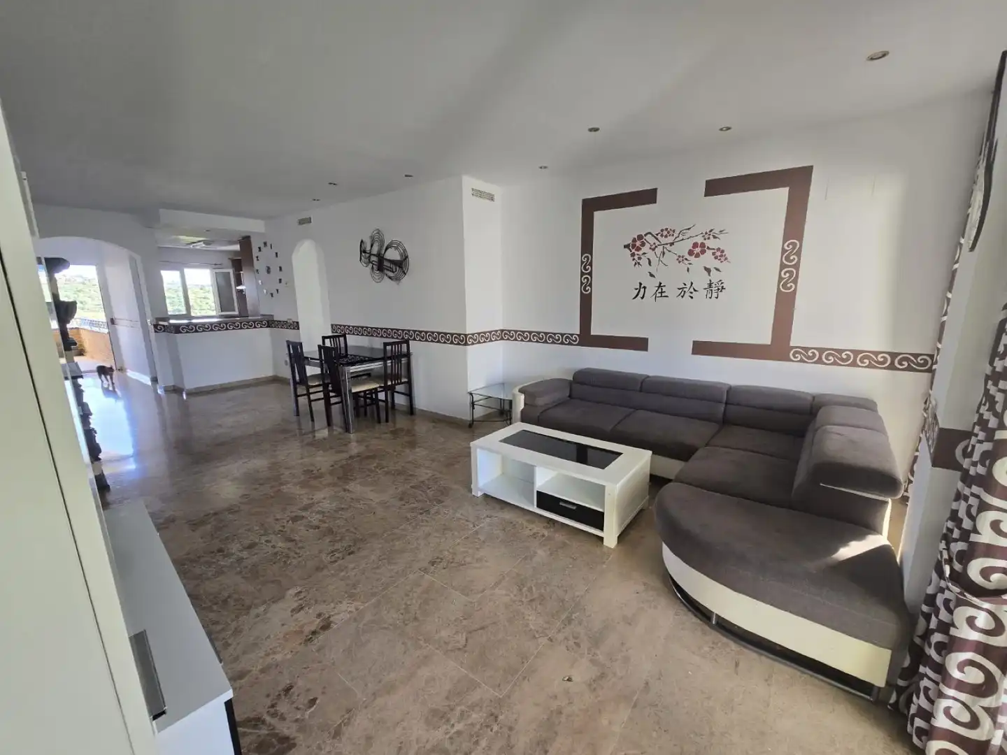 Apartment with terrace for sale in Calle Severiano Ballesteros 12, imagen 4