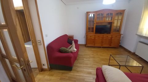 Foto 3 de Dúplex de lloguer a Avenida de Filiberto Villalobos, San Bernardo, Salamanca Capital