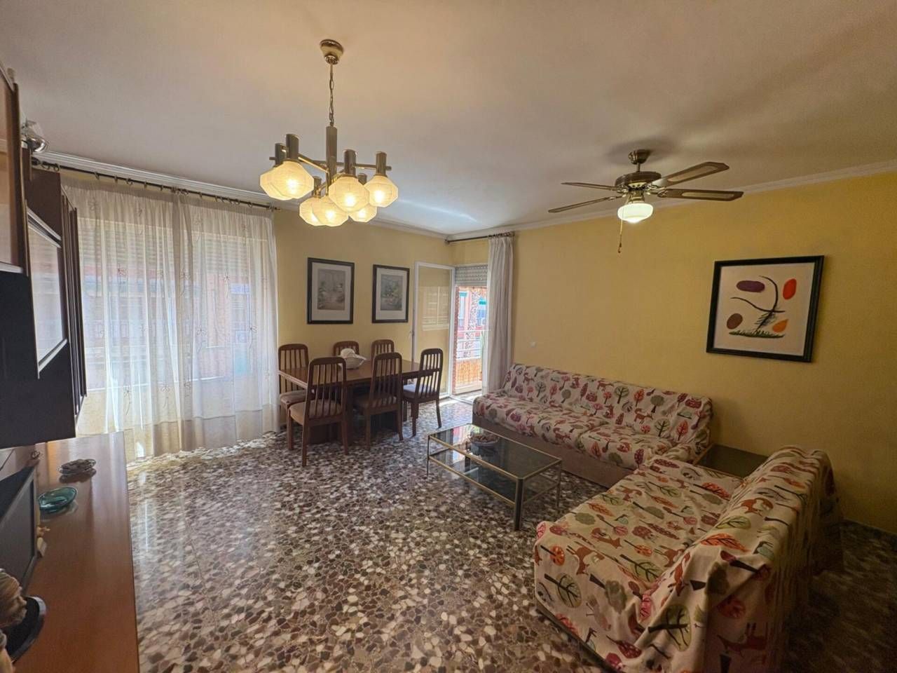 Living room of Flat for sale in Alicante / Alacant  with Air Conditioner, Heating and Storage room