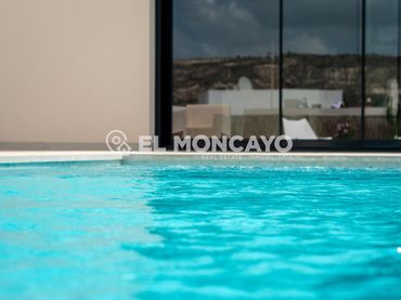 Villa con piscina in vendita a Algorfa
