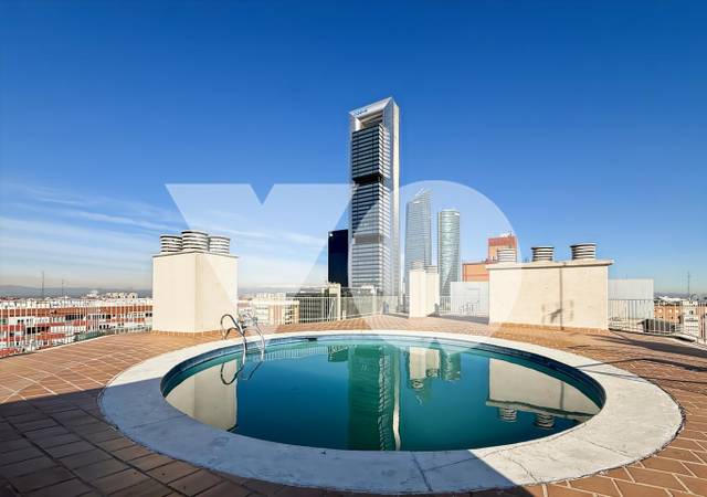 Piso en Venta en De La Castellana en Valdeacederas