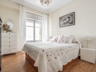 Piso con ascensor en venta en Calle del Duque de Sesto
