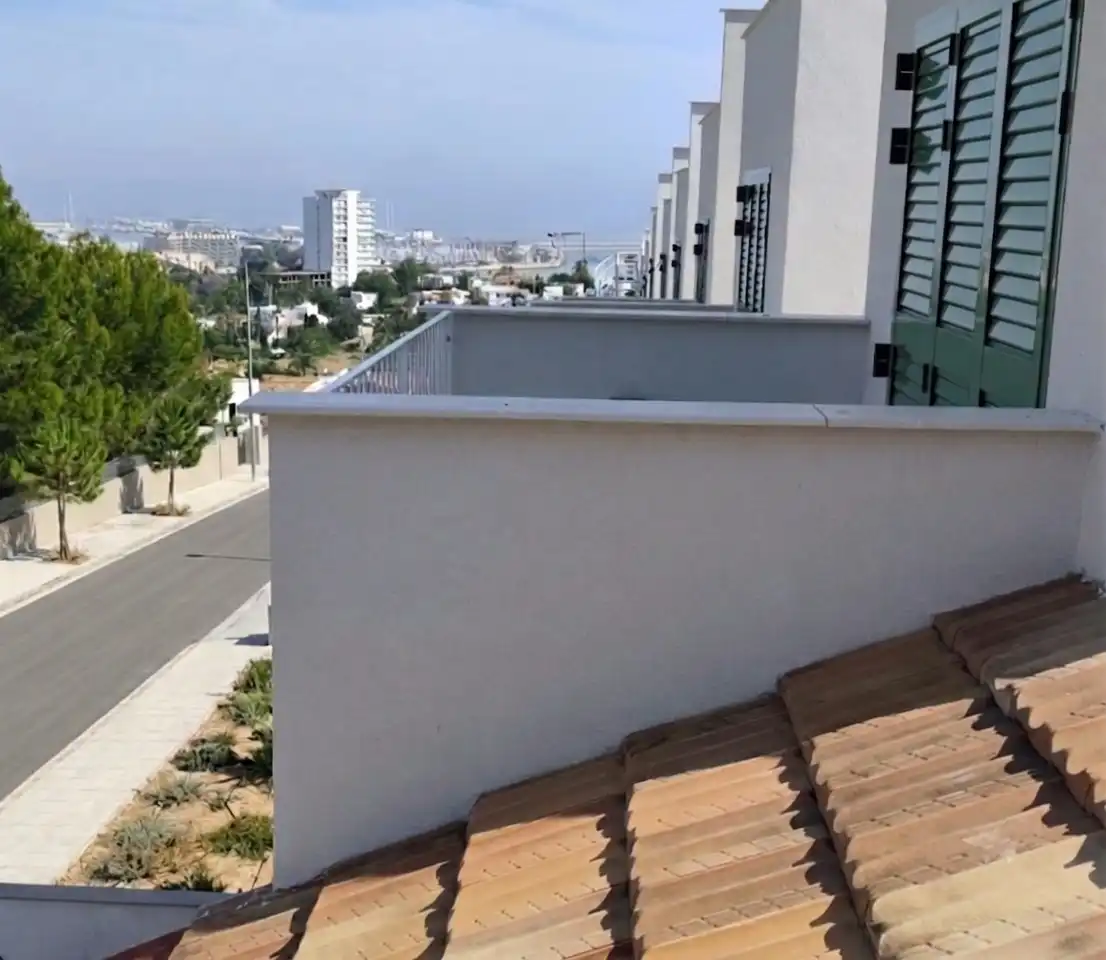 Detached homes for sale in Carrer de la Rosa, 1, El Montgó