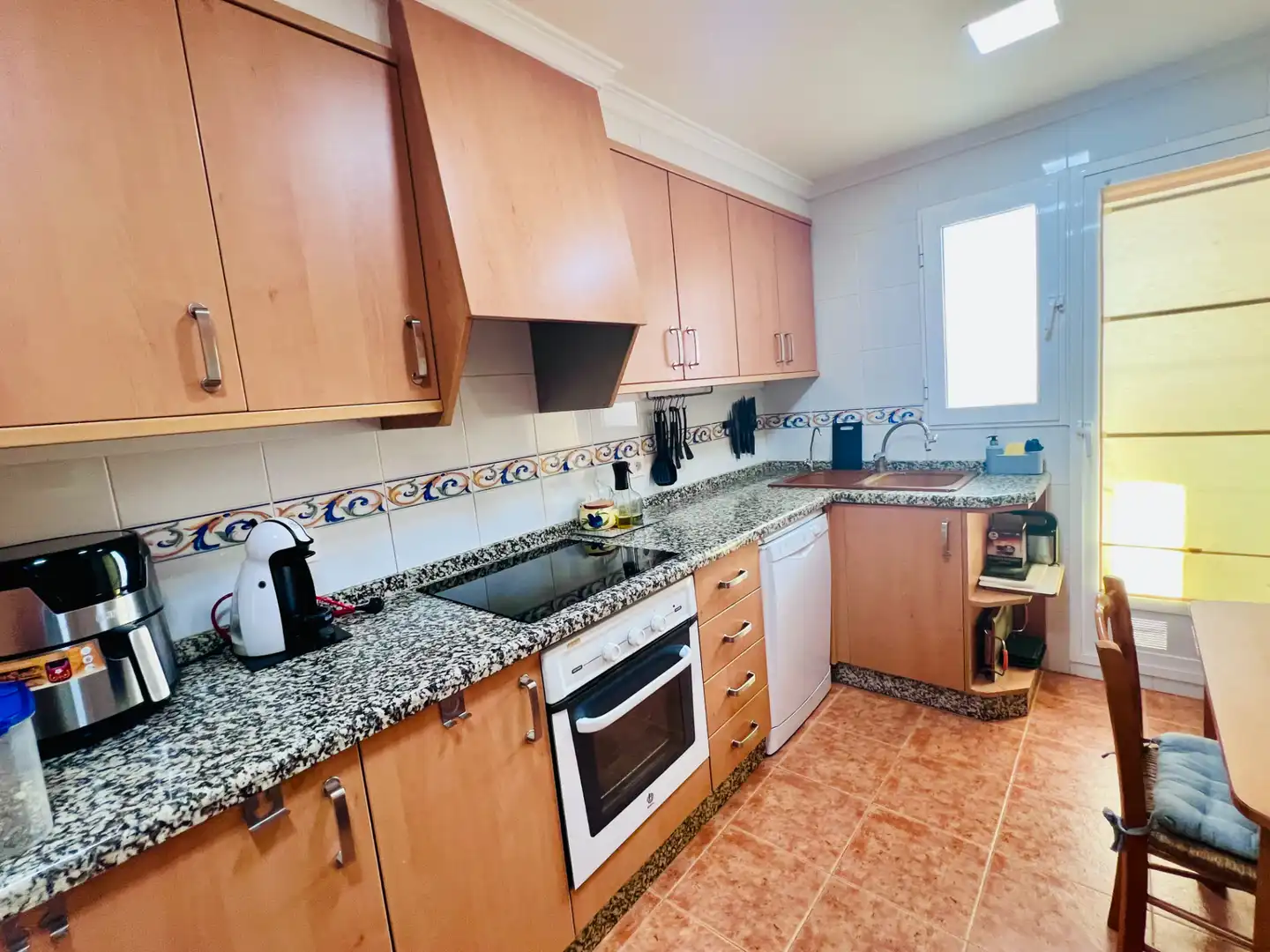 Cocina de Piso en venta en Petrer con Aire acondicionado, Trastero y Balcón