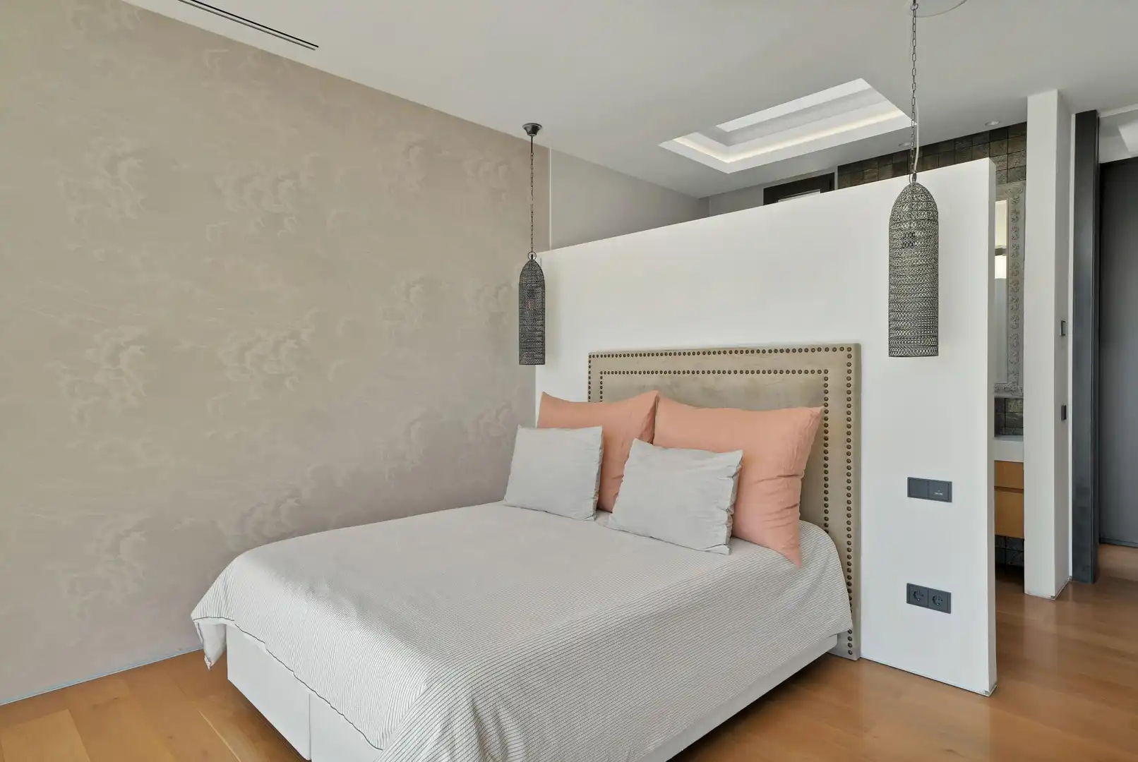 Habitación de Casa o chalet en venta en Marbella con Calefacción, Jardín privado y Terraza