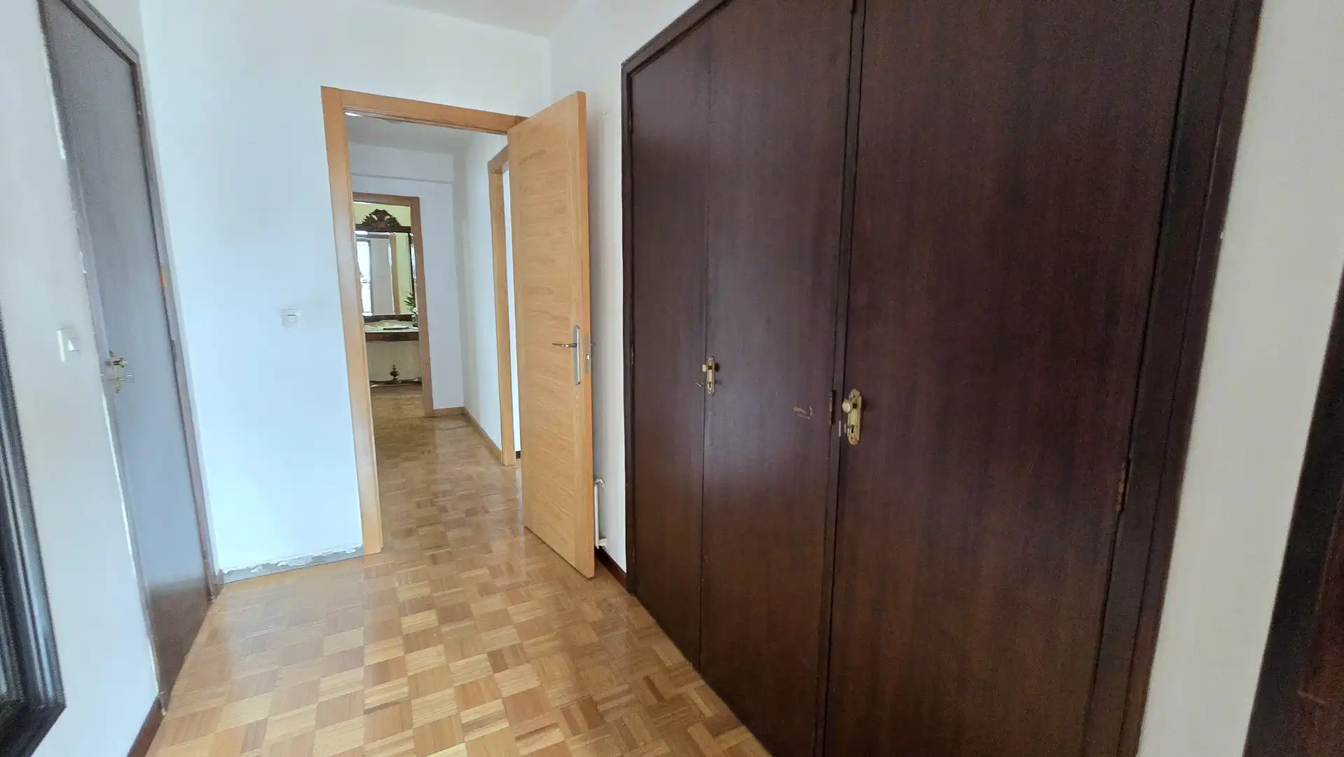 Wohnung zum Verkauf in Vigo  mit Heizung, Parkett und Abstellraum