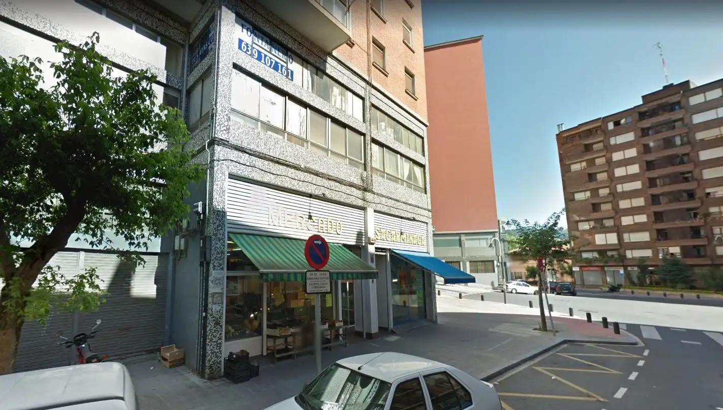 Local en venta en Cocherito de Bilbao Kalea, 666, Santutxu - Basarrate