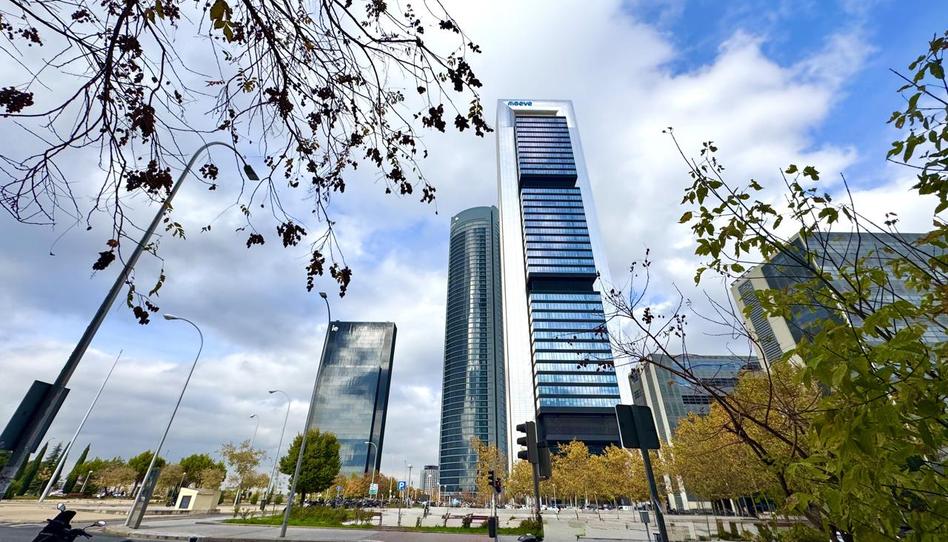 Foto 1 de Pis en venda a De Sinesio Delgado, Almenara -Ventilla, Madrid