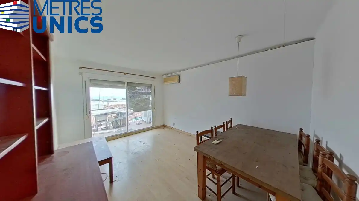 Piso con terraza en venta en Carrer de la Unió