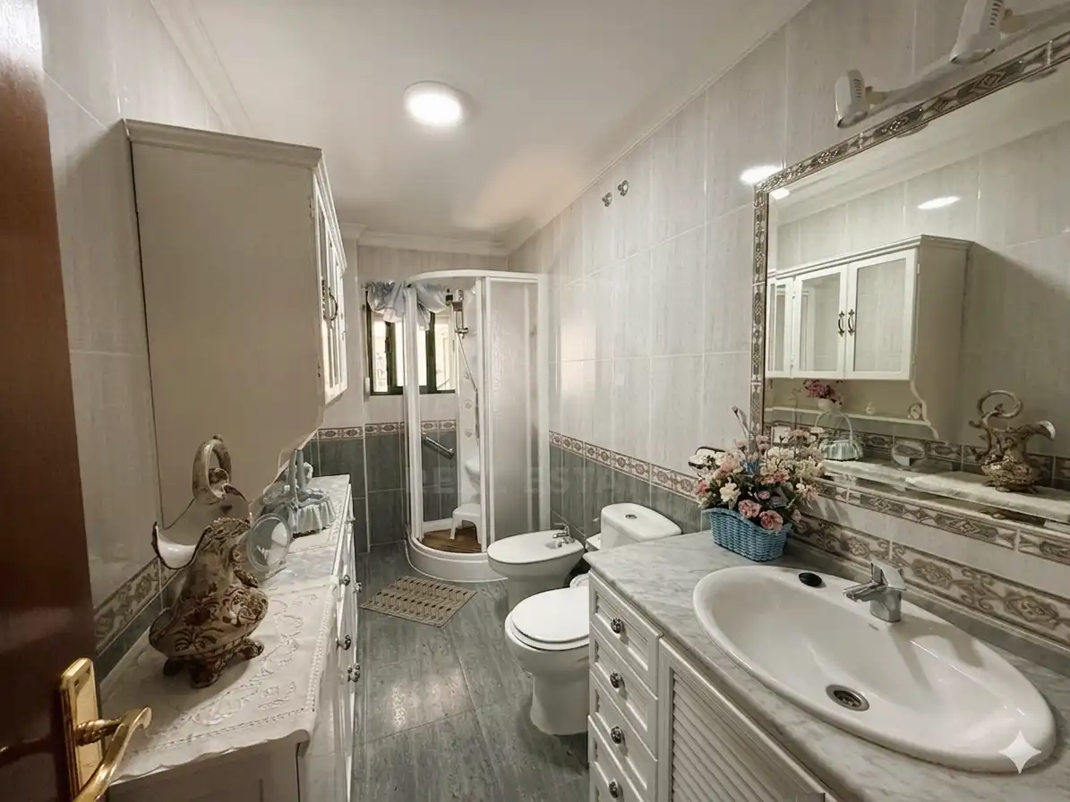 Baño de Piso en venta en Chiclana de la Frontera con Aire acondicionado