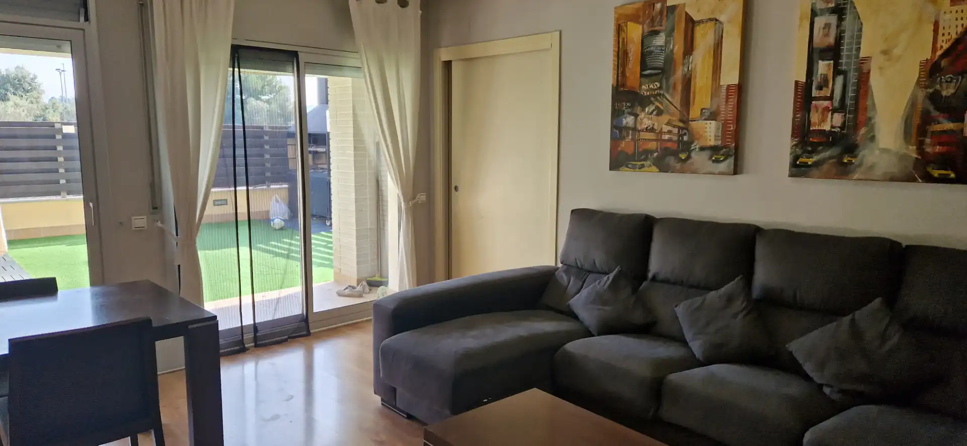 Sala d'estar de Pis en venda en Viladecavalls amb Aire condicionat, Calefacció i Parquet