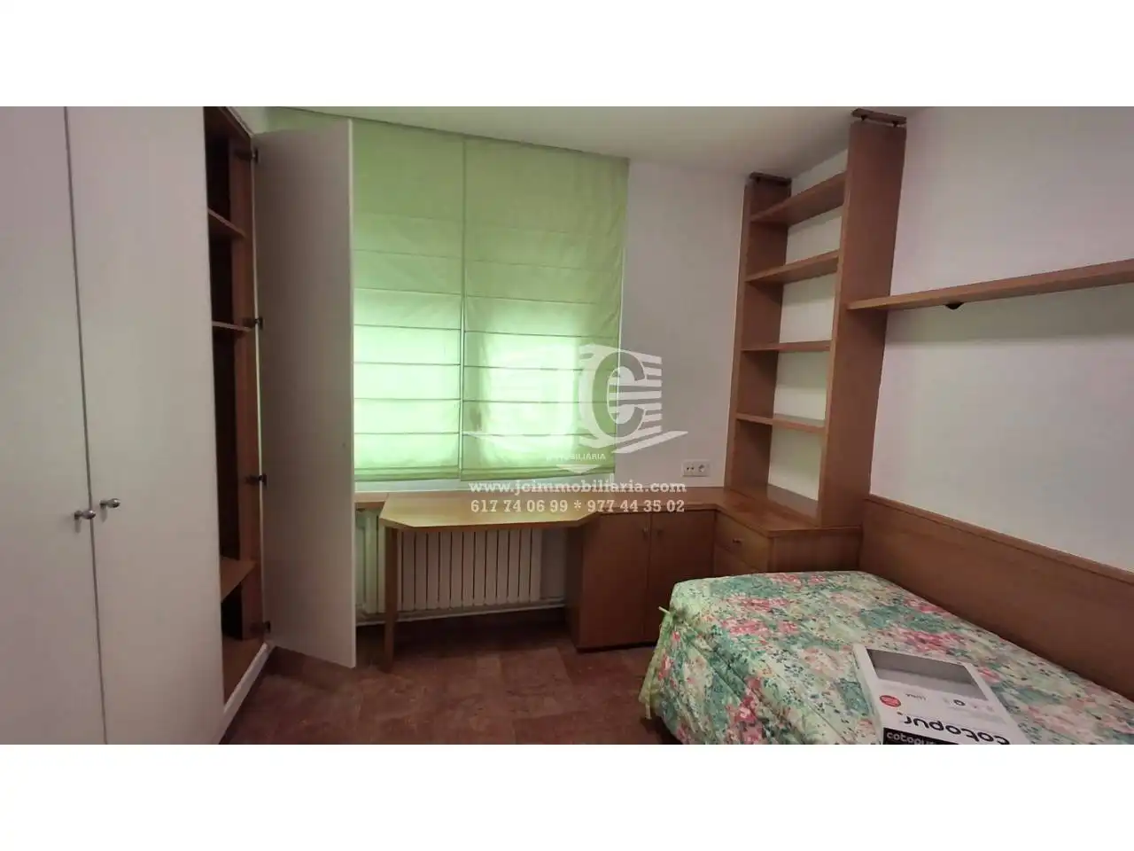 Habitación de Piso de alquiler en Tortosa con Aire acondicionado, Terraza y Amueblado