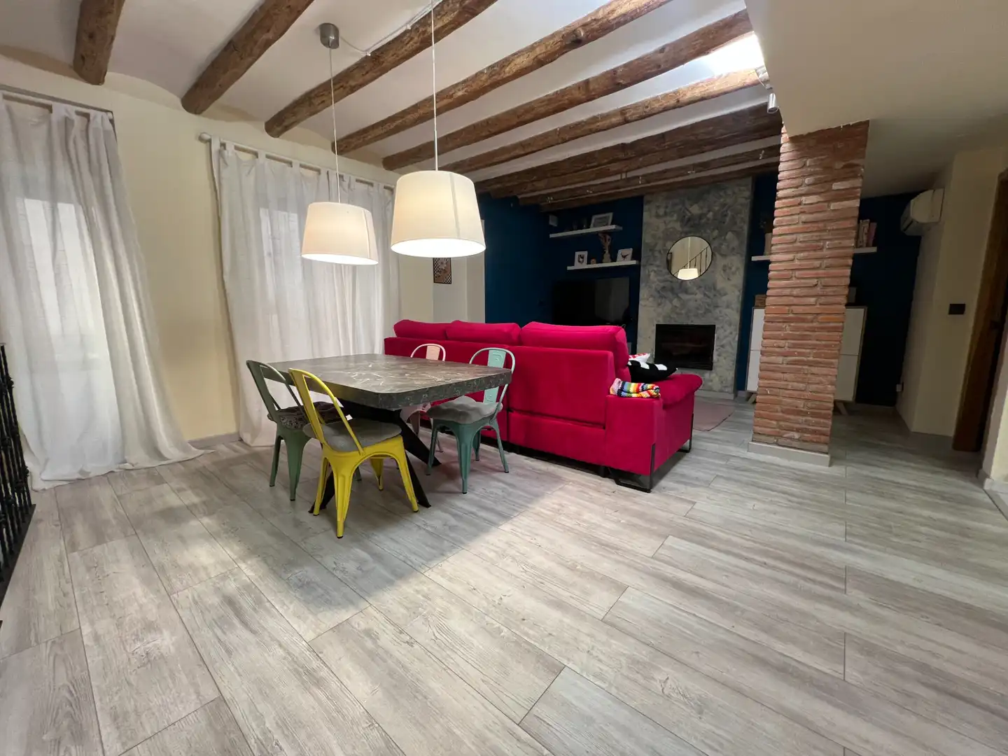 Sala d'estar de Casa o xalet en venda en La Selva del Camp amb Aire condicionat, Calefacció i Parquet
