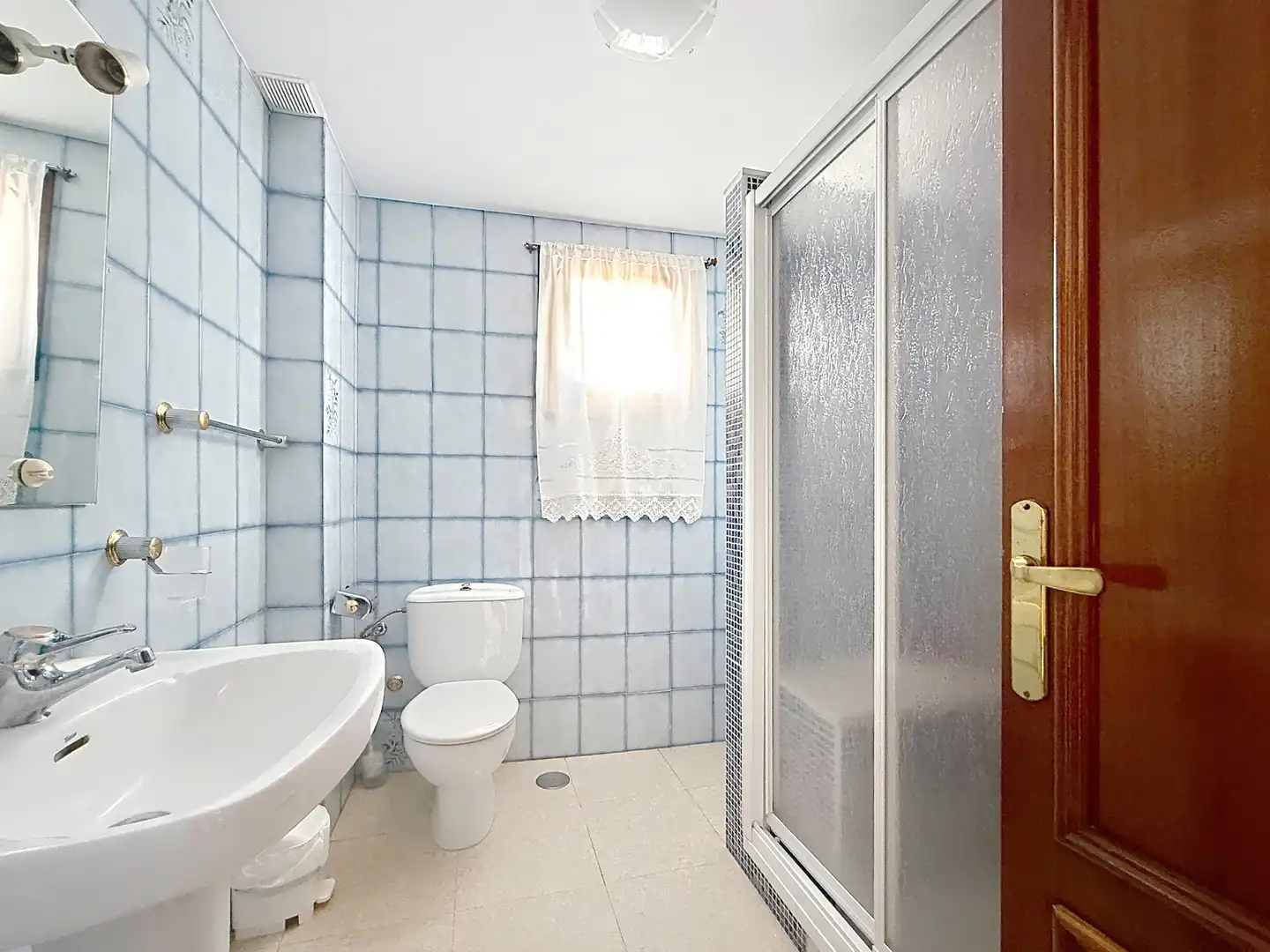 Baño de Piso en venta en Pizarra con Aire acondicionado y Terraza