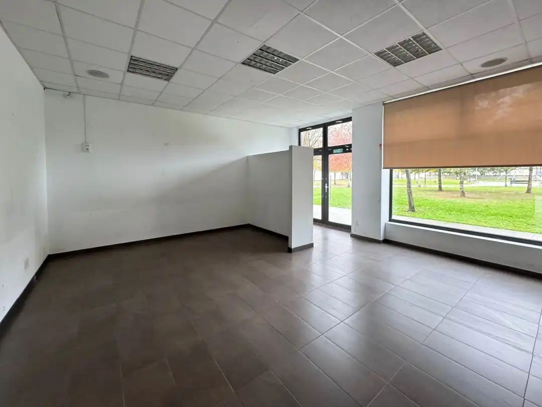 Local comercial de lloguer a Colindres, imagen 16