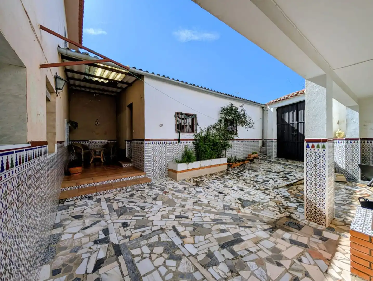 Terrassa de Casa o xalet en venda en Loja amb Terrassa i Traster