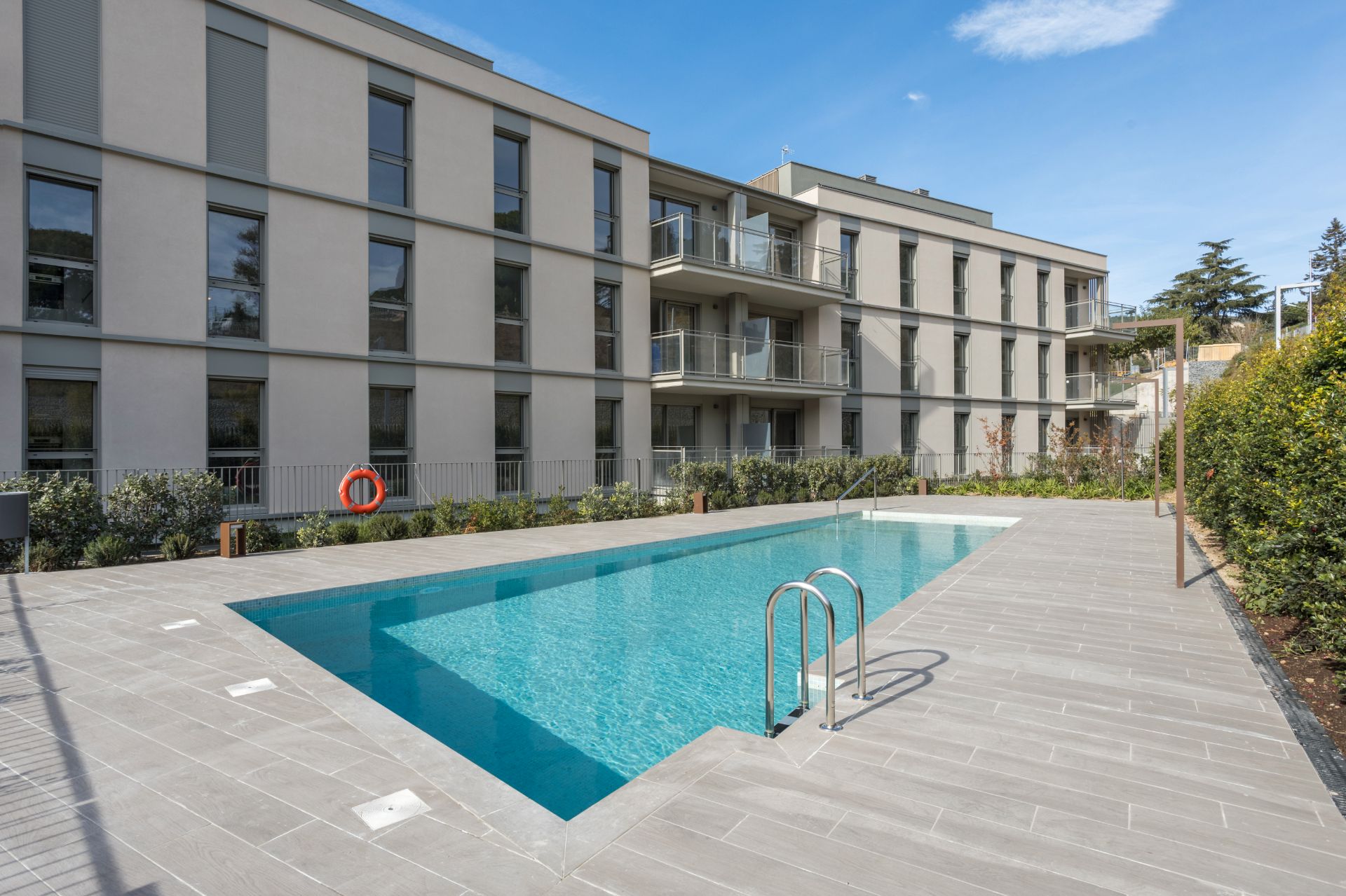 Piscina de Dúplex en venda en Tiana amb Aire condicionat, Calefacció i Parquet