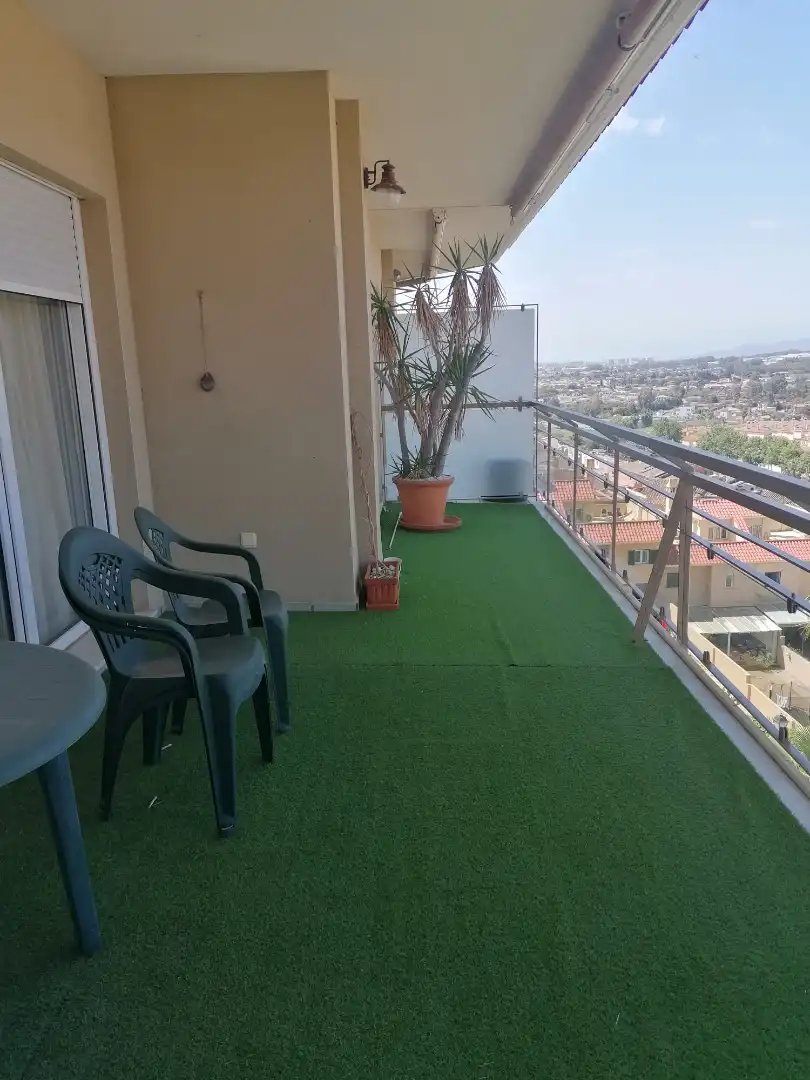 Terrassa de Apartament en venda en La Línea de la Concepción amb Aire condicionat, Terrassa i Moblat
