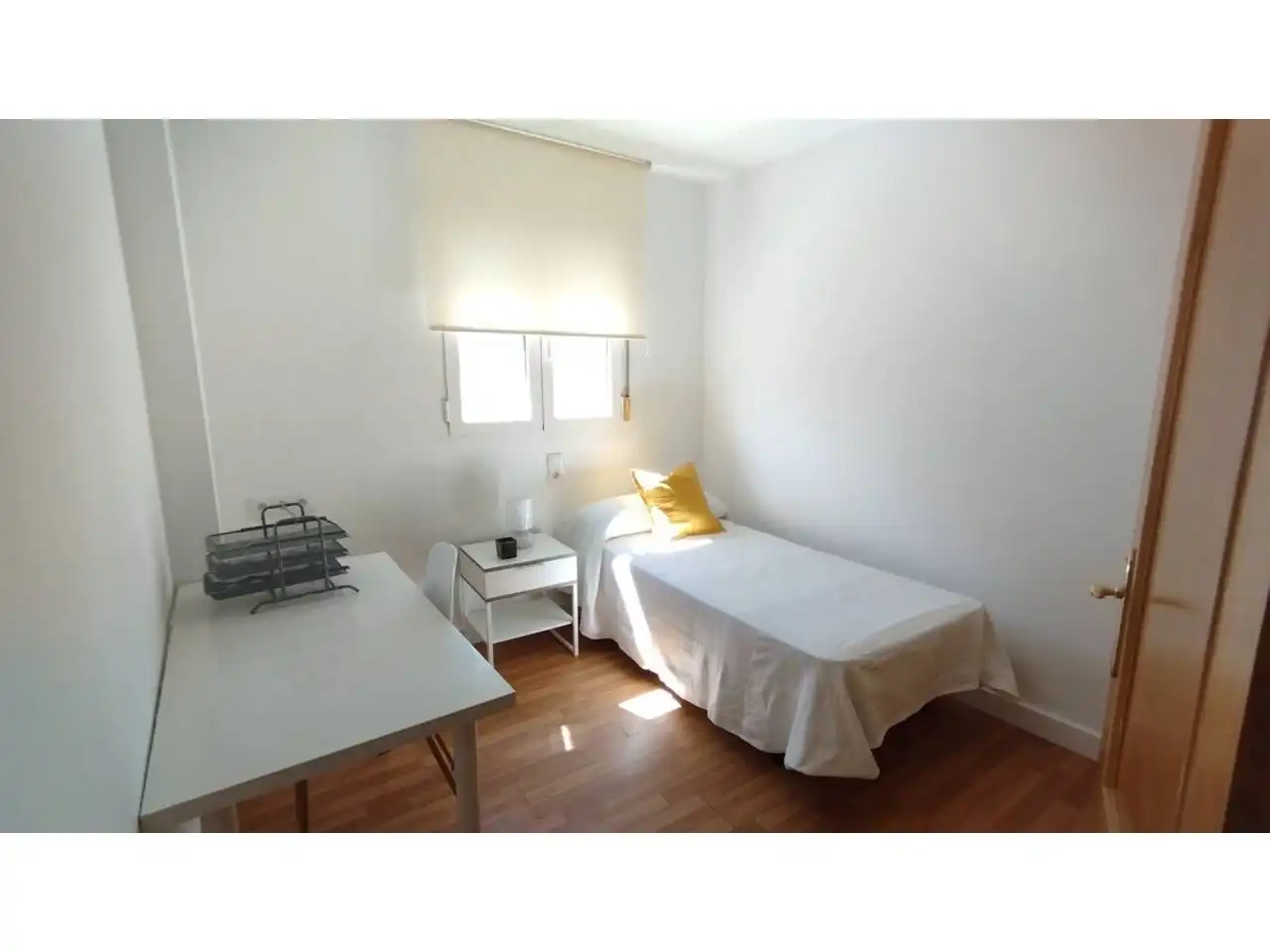 Flat for rent in Calle Pastillo, Isla Chica