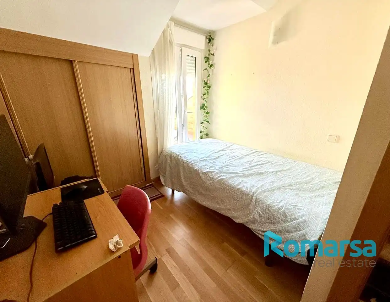 Dormitori de Dúplex en venda en Ávila amb Calefacció, Parquet i Terrassa
