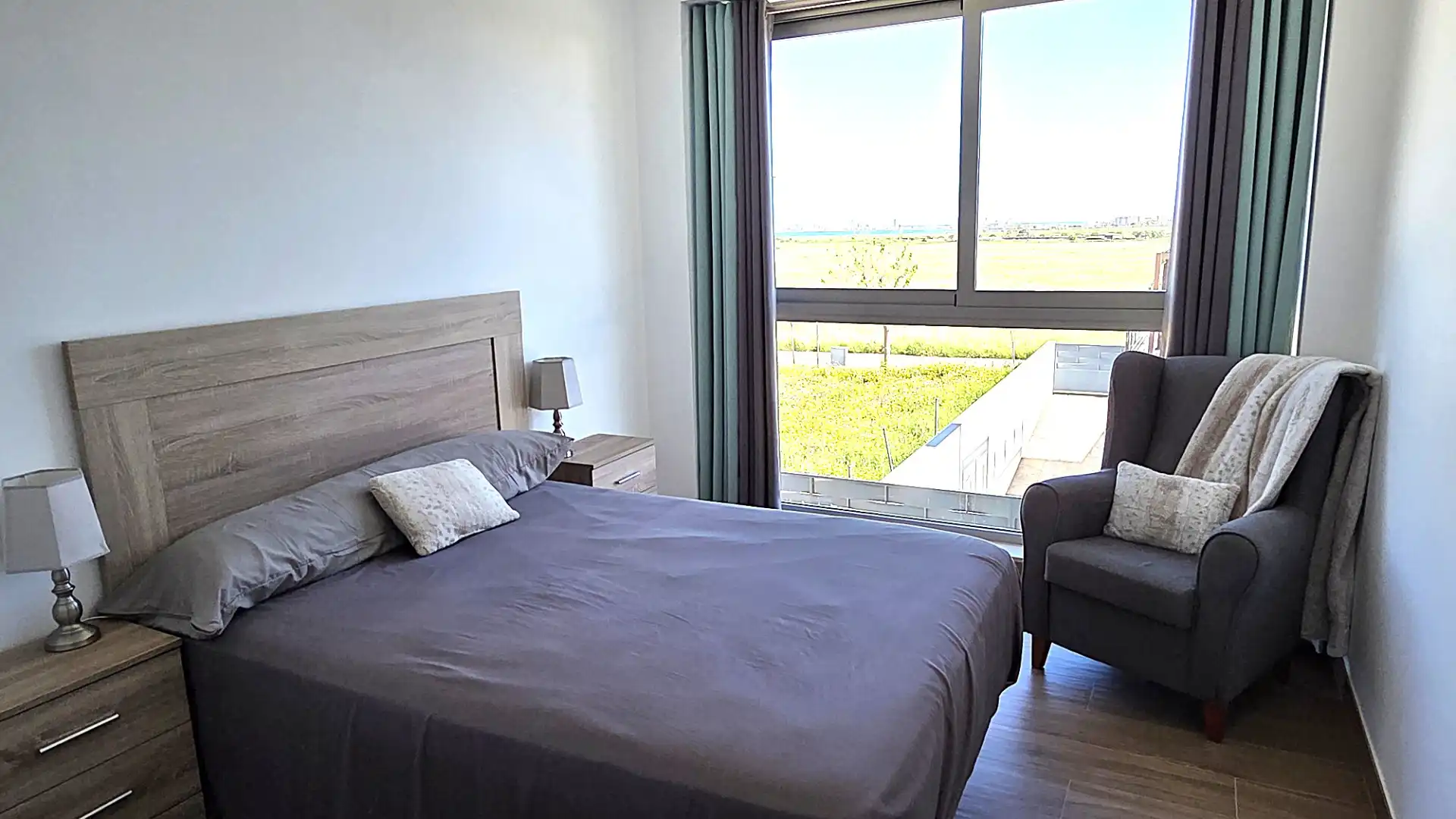 Habitación de Casa adosada en venta en Cartagena con Aire acondicionado, Calefacción y Jardín privado