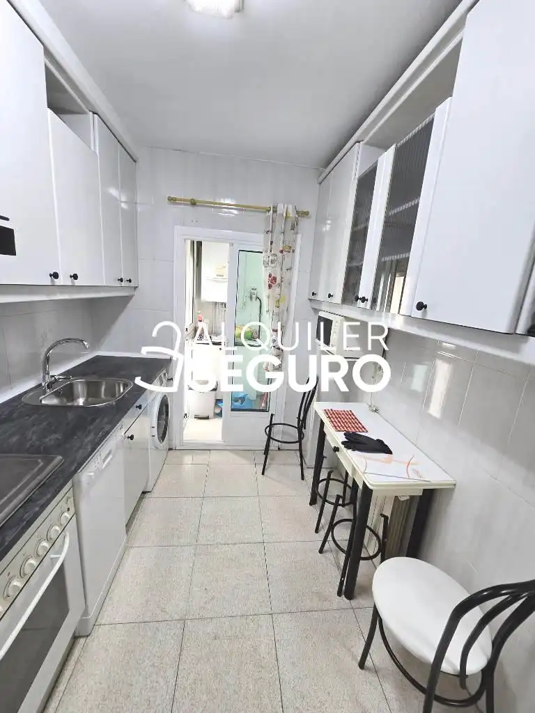 Cocina de Piso de alquiler en Coslada con Aire acondicionado, Calefacción y Terraza