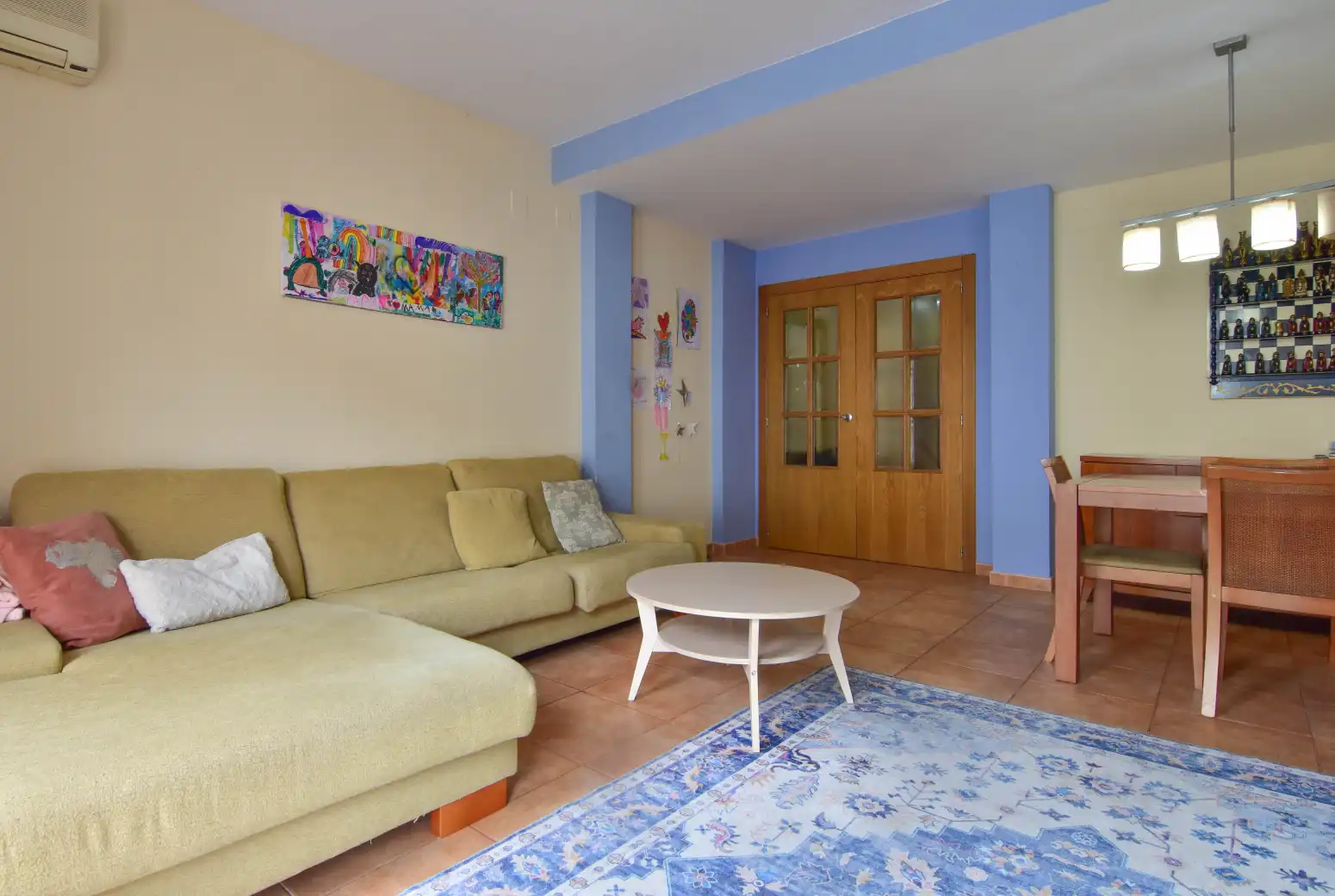 Sala de estar de Casa adosada en venta en Emperador con Aire acondicionado, Calefacción y Terraza