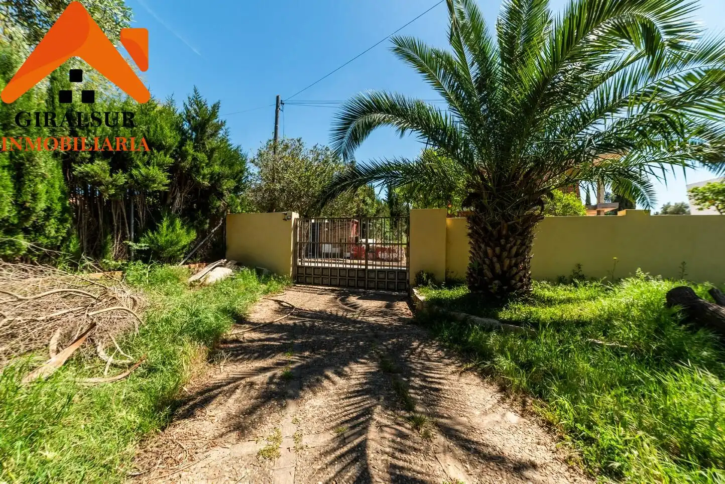 Casa o xalet en venda en Alcalá de Guadaira amb Aire condicionat, Jardí privat i Terrassa