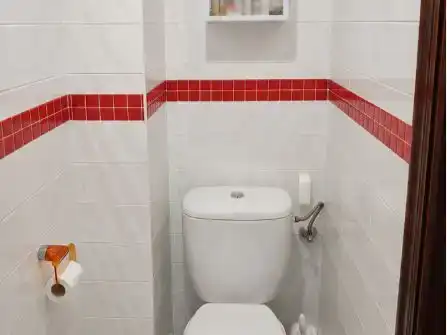 Baño de Casa o chalet en venta en Mairena del Aljarafe con Aire acondicionado y Piscina