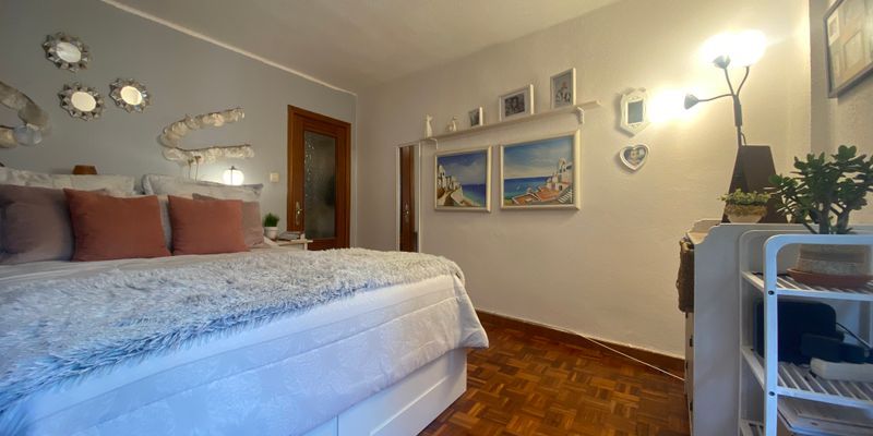 Bedroom of Flat for sale in Avilés  with Furnished