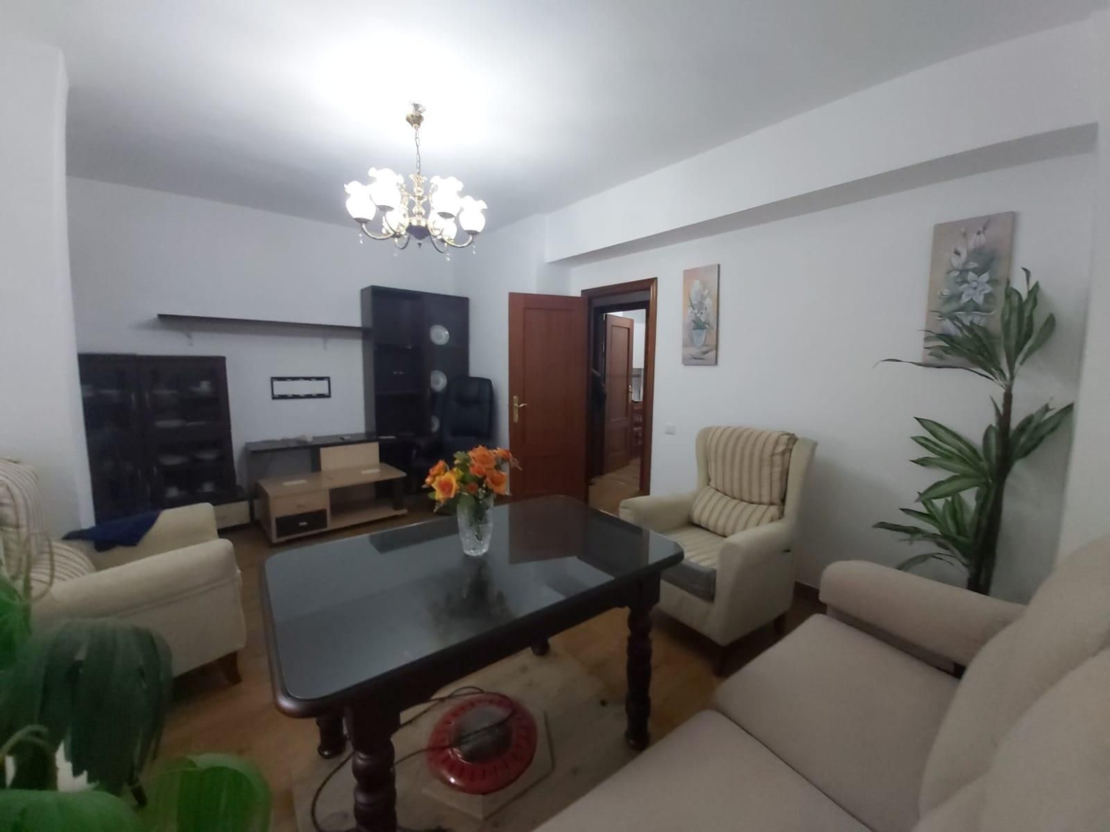 Living room of Flat for sale in Utrera  with Air Conditioner and Furnished
