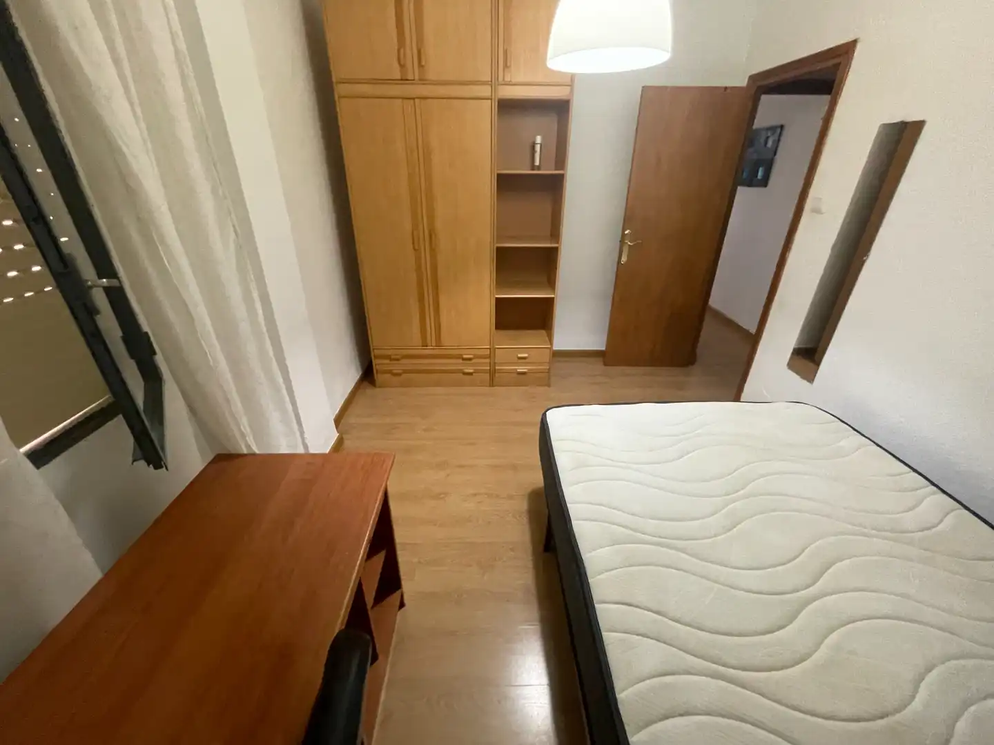 Dormitori de Pis de lloguer en Murcia amb Aire condicionat, Parquet i Moblat