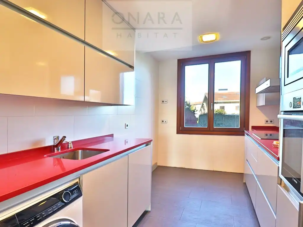Kitchen of Duplexes for sale in Hondarribia