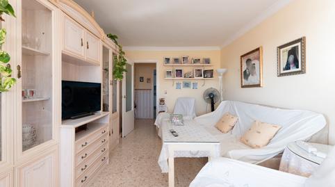 Foto 4 de Piso en venta en Calle Valdepeñas, 4, Viña Málaga, Vélez-Málaga