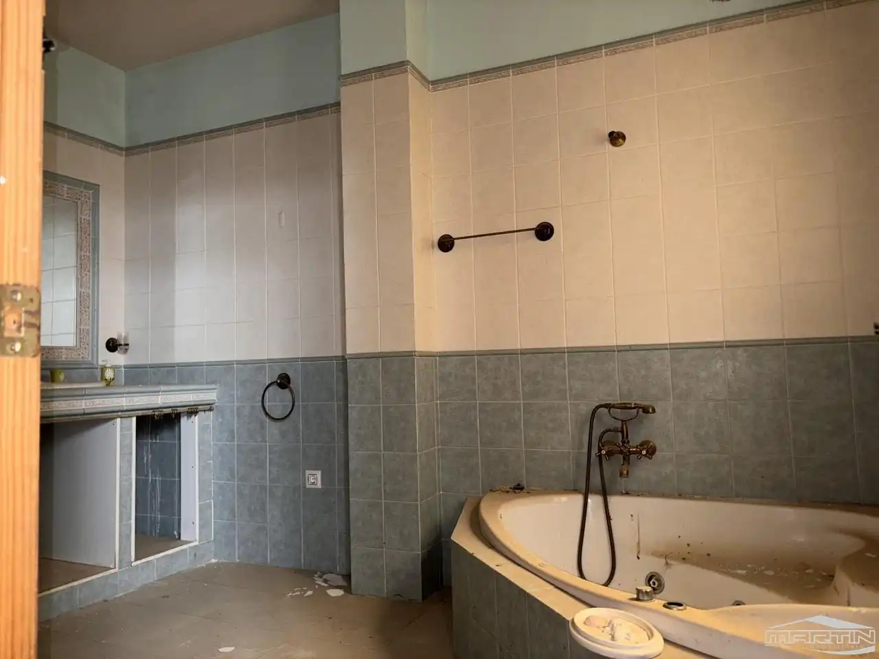Bathroom of Flat for sale in Encinas Reales  with Terrace