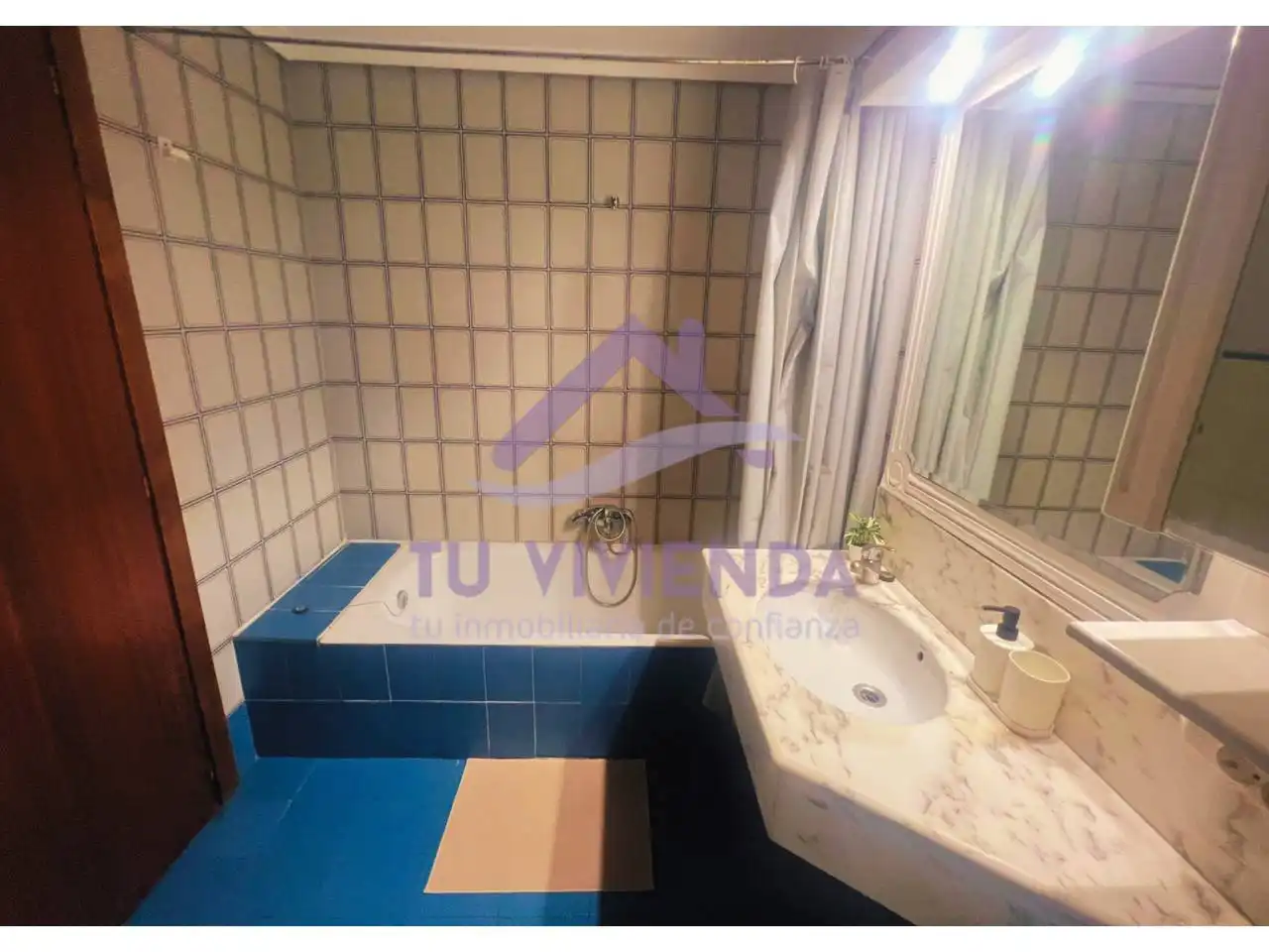 Badezimmer von Wohnung zur Miete in Valladolid mit Heizung und Möbliert