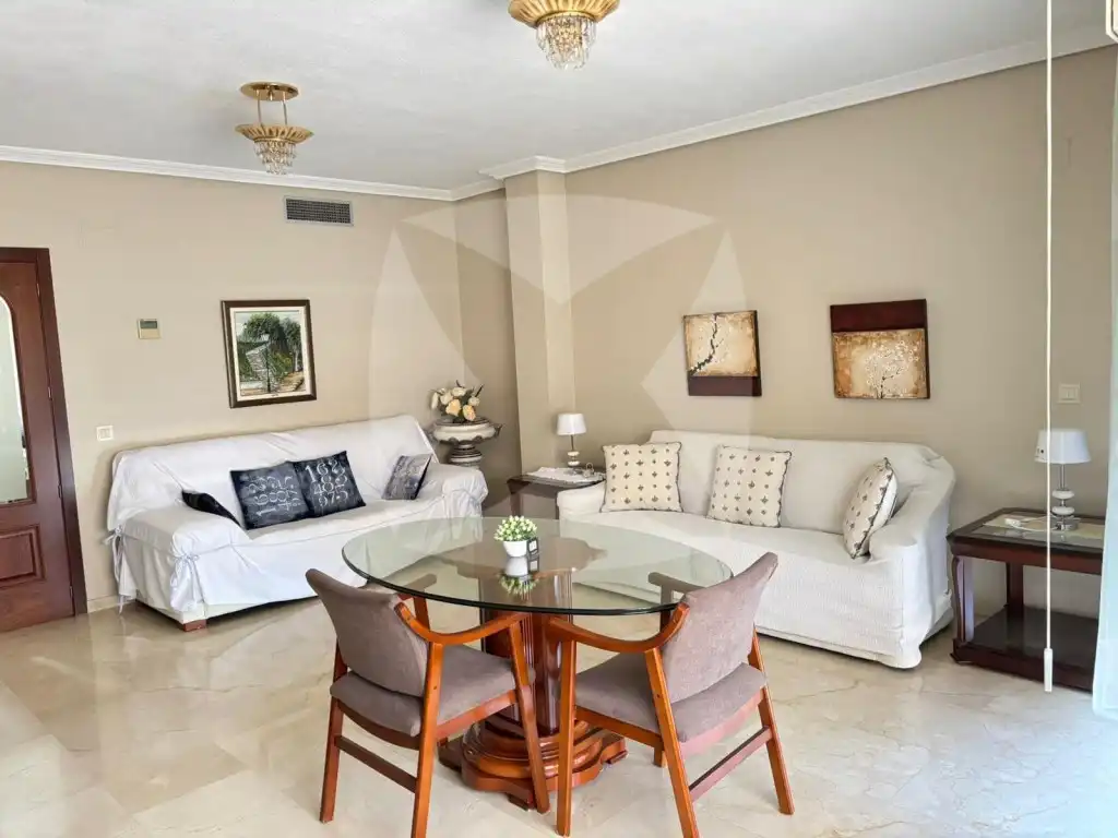Wohnzimmer von Wohnung zur Miete in Badajoz mit Klimaanlage, Terrasse und Möbliert