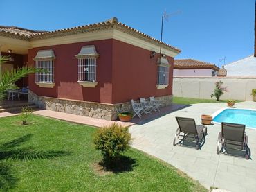 Xalet amb piscina en venda a Las Lagunas - Campano