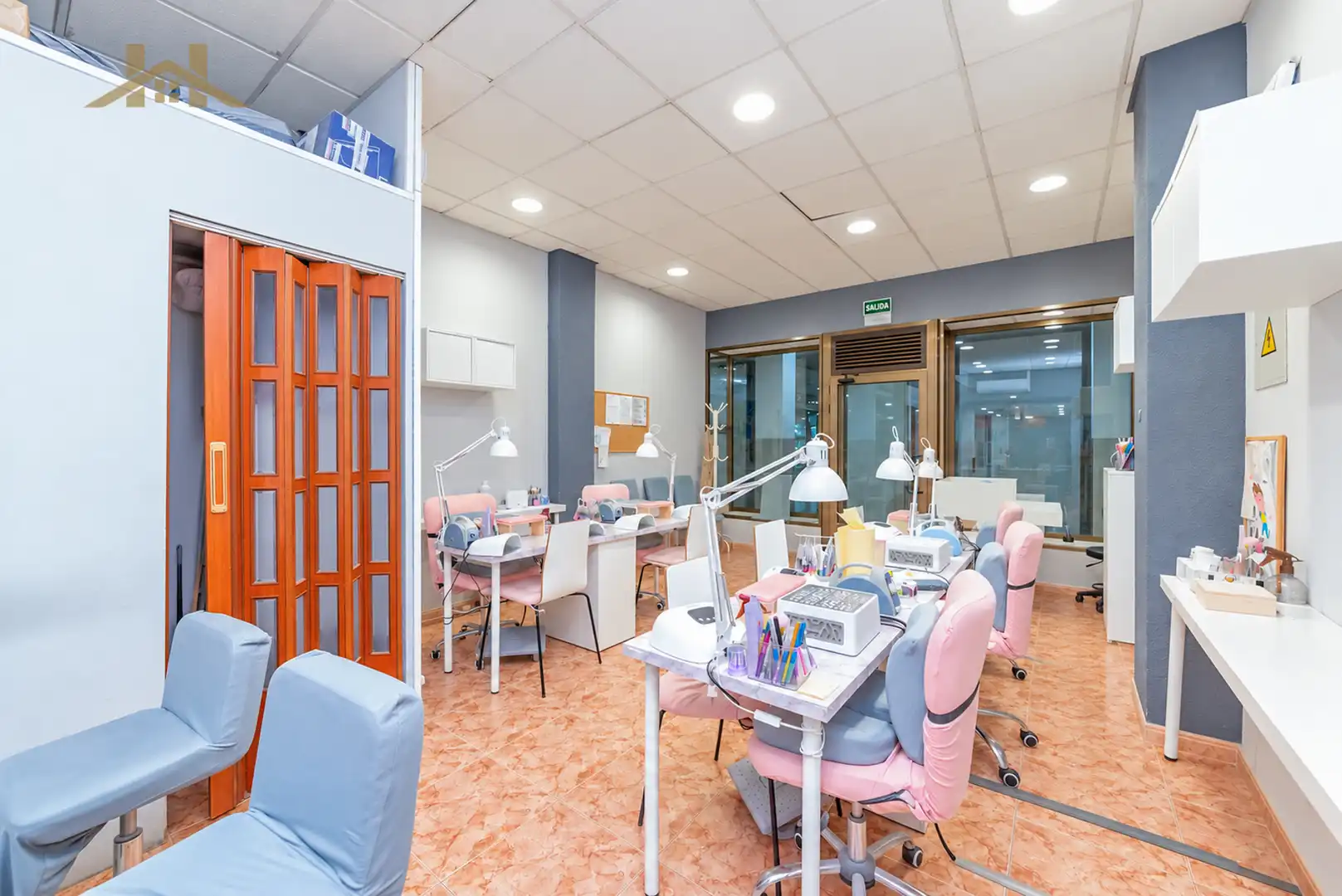 Business premises for sale in Avenida Juan Gris, imagen 8