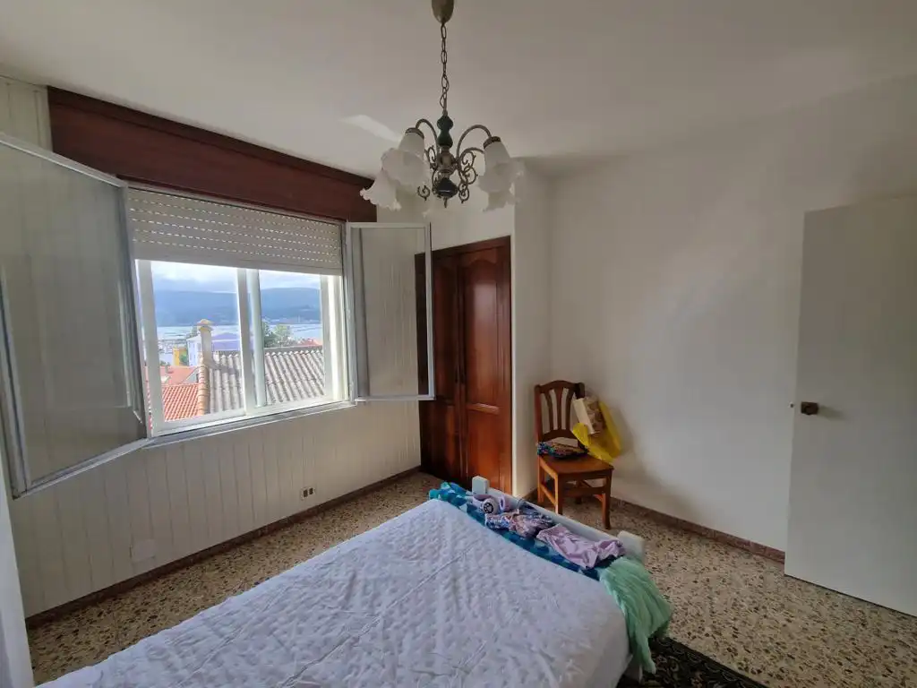 Habitación de Piso en venta en Boiro con Parquet, Trastero y Amueblado