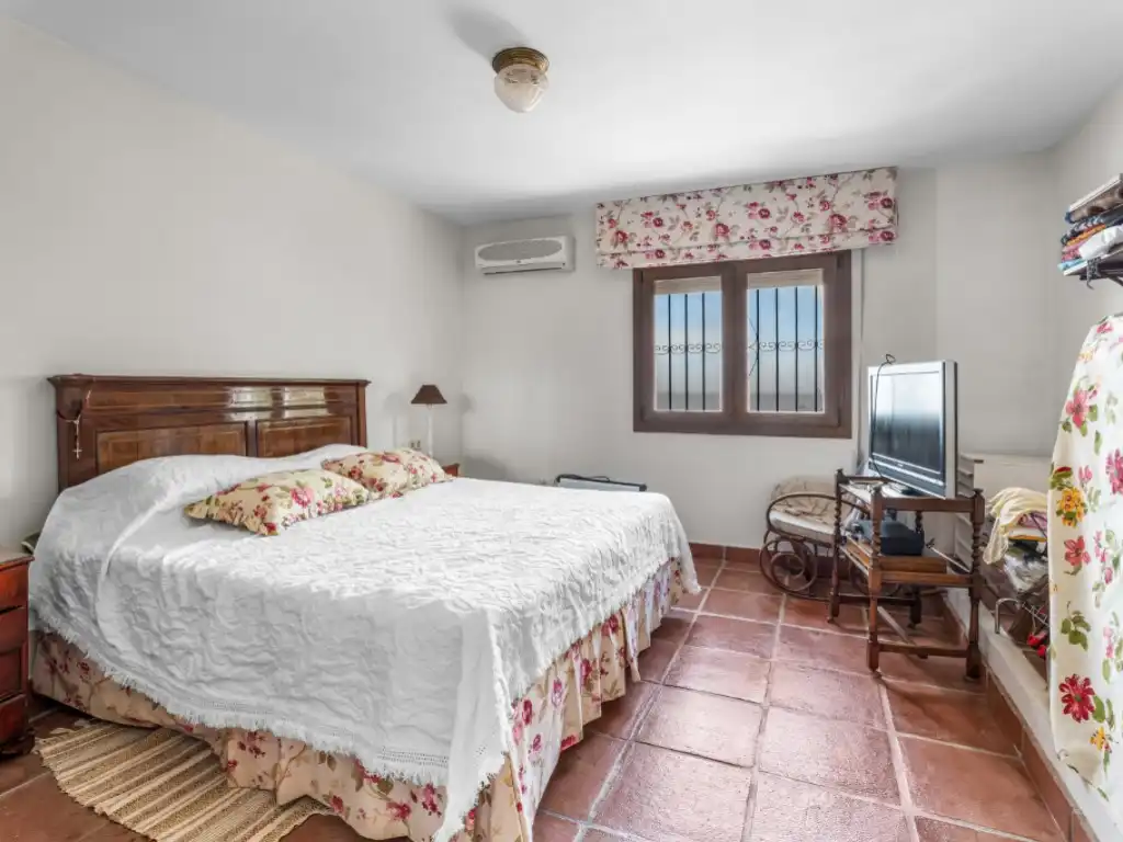 Habitación de Casa o chalet en venta en Vélez-Málaga