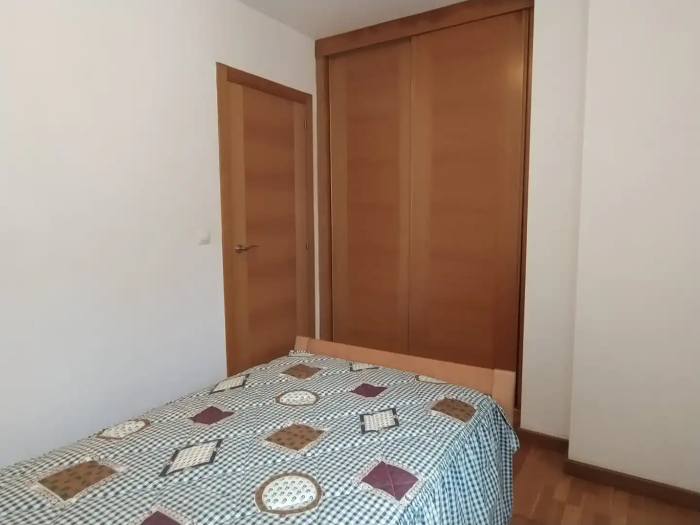 Habitación de Ático en venta en Cariño con Parquet, Amueblado y Horno