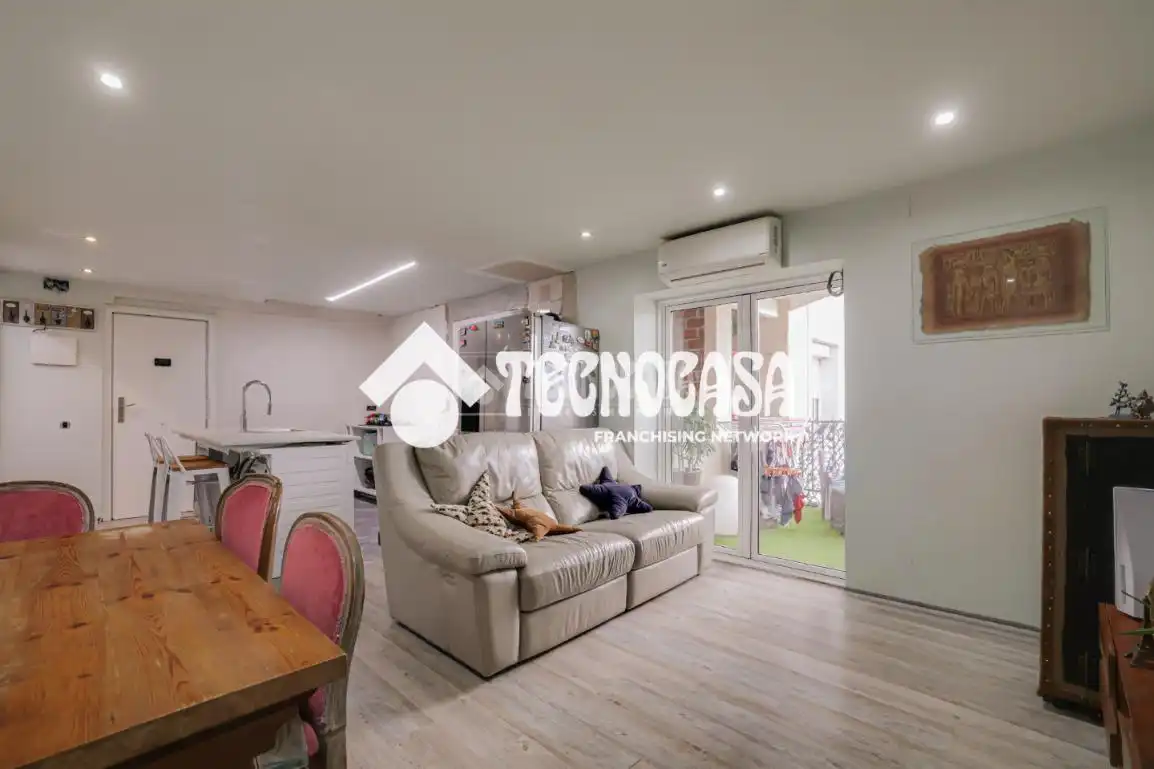 Wohnzimmer von Wohnung zum Verkauf in Badalona mit Terrasse