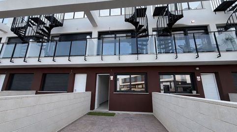 Foto 5 de Casa adosada en venta en Calle de Xipre, Monte y Mar, Santa Pola