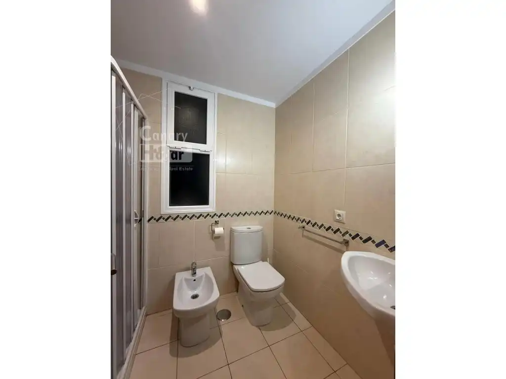 Apartamento con ascensor en venta en Calle Antonio González Barrios, imagen 16